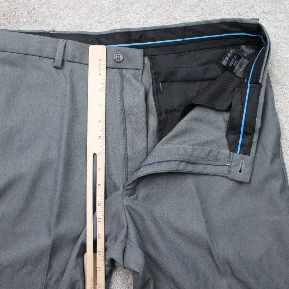Haggar‎ Pants NWT Mens 36x34 Gray Cool 18 Classic Fit Flat Front Non-Iron Flex